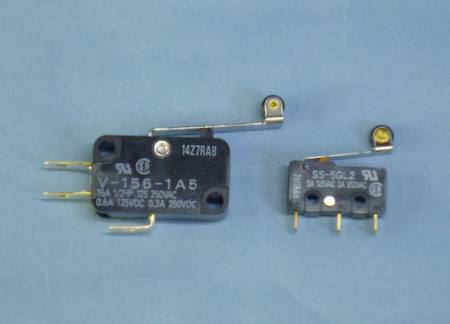 マイクロスイッチ