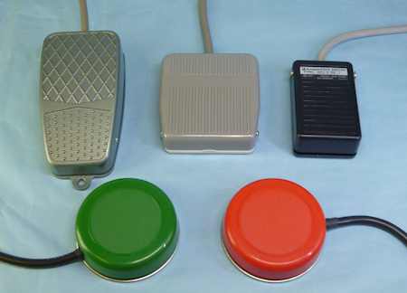 フットスイッチ